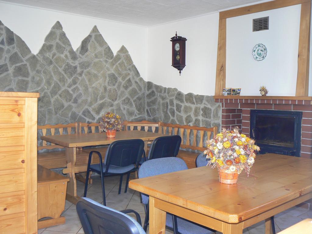 Guest House Pieninka Lesnica Eksteriør billede